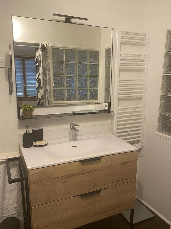 Poppy Appartement De Charme A 2 Min Centre-Ville Фижак Екстериор снимка